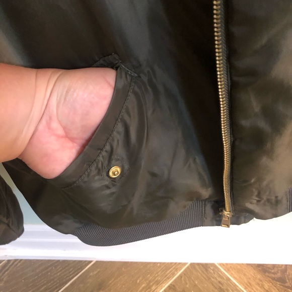 Guess women lightweight bomber jacket Olive - Picture 4 of 8